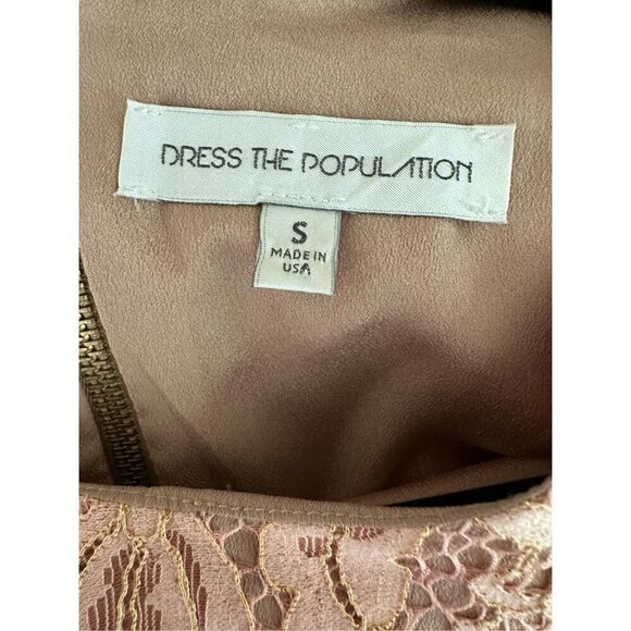 Dress the Population Long Sleeve Crochet Lace Dress in Champagne Peach Size S - Picture 5 of 5